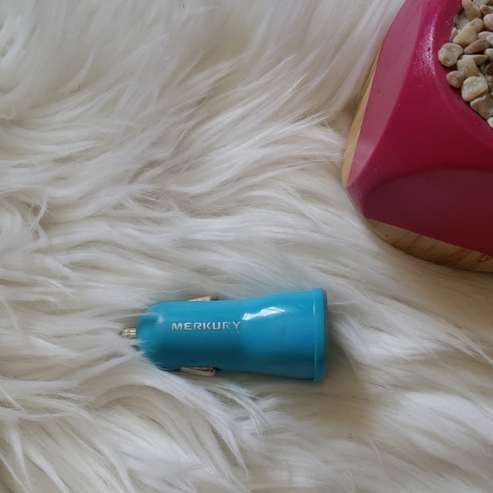 Mercury Baby Blue 2.0 Car Charger